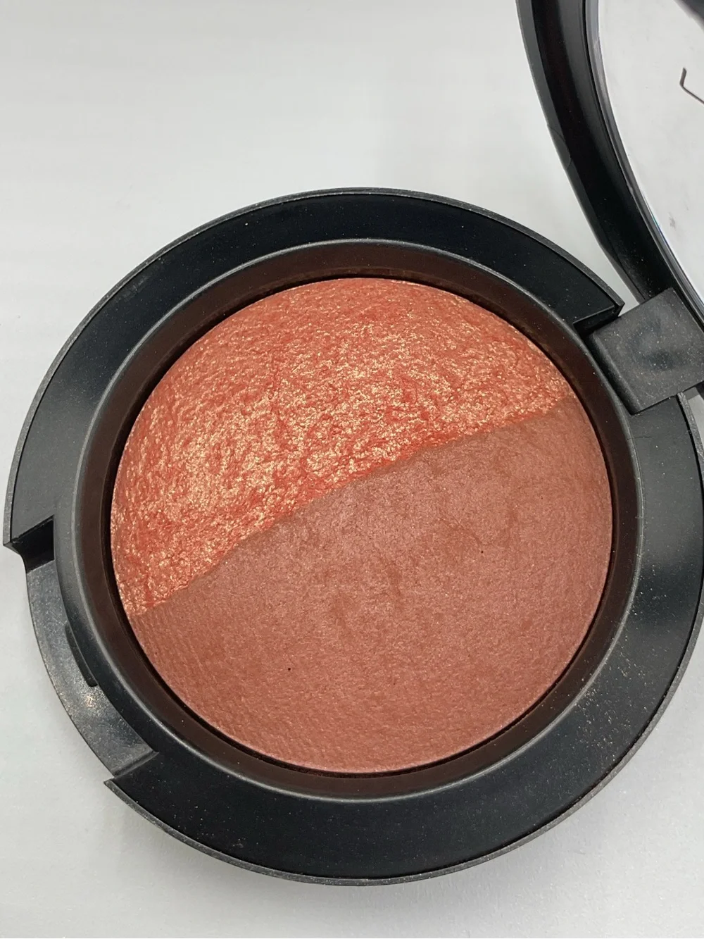 MAC Cosmetics Mineralize Blush in A Little Bit Of Sunshine - LE & Discontinued